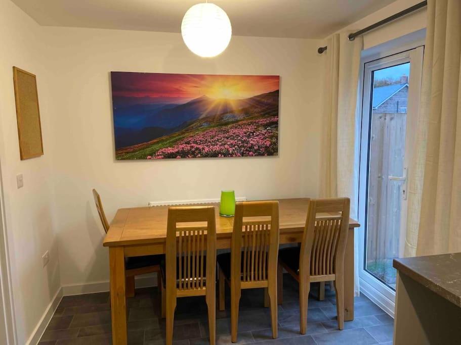 Modern 2 Bed Nestled In The Abergavenny Hills Villa Exteriör bild