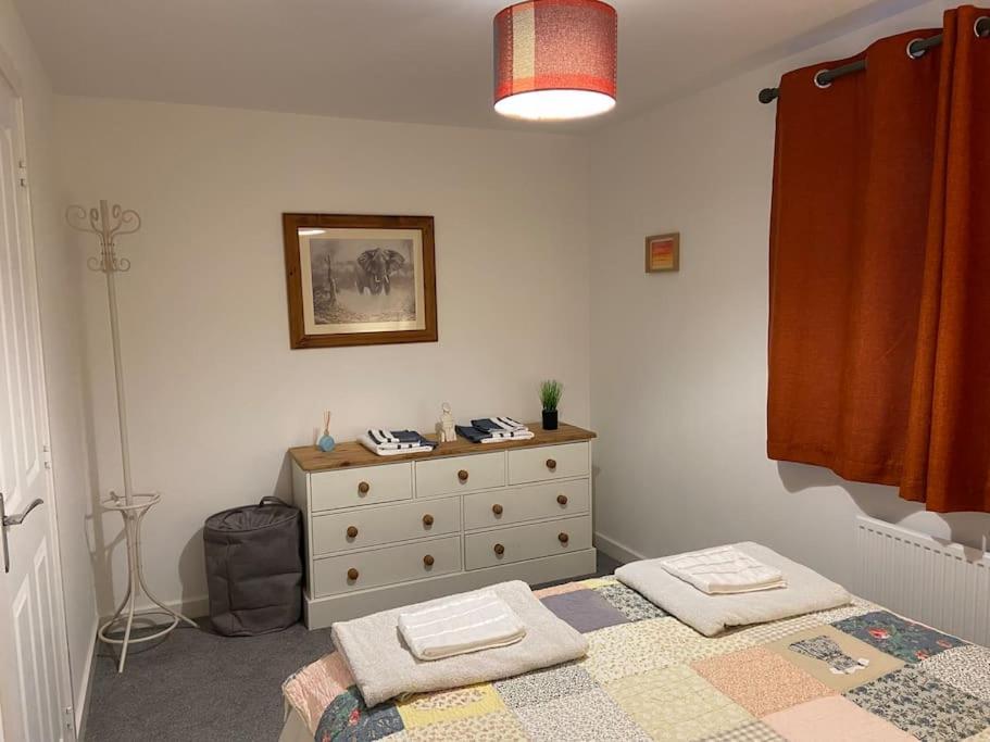 Modern 2 Bed Nestled In The Abergavenny Hills Villa Exteriör bild